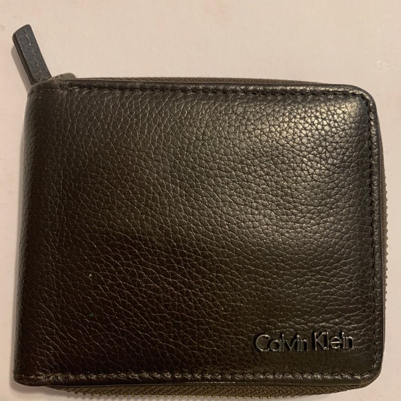 CALVIN KLEIN MEN’S WALLET - Picture 1 of 5